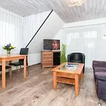 Haus Zum Seehund Mit Pool, Garten Und Tischtennisplatte *