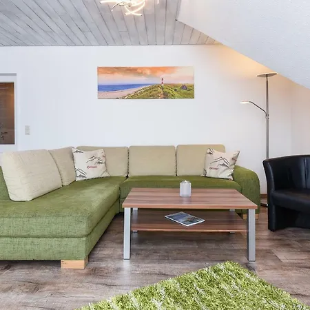 公寓 Haus Zum Seehund Mit Pool, Garten Und Tischtennisplatte 贝塞尔