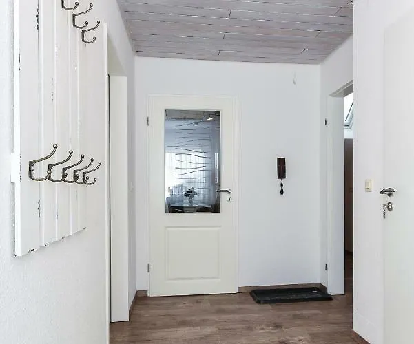 Haus Zum Seehund Mit Pool, Garten Und Tischtennisplatte ベンサージール