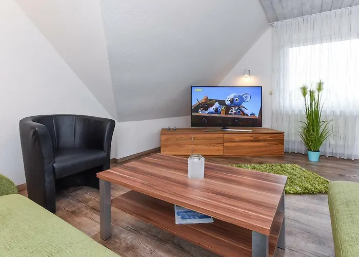 Haus Zum Seehund Mit Pool, Garten Und Tischtennisplatte * ベンサージール